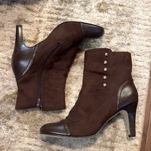 Lela Rose Brown Booties/Ankle Boots